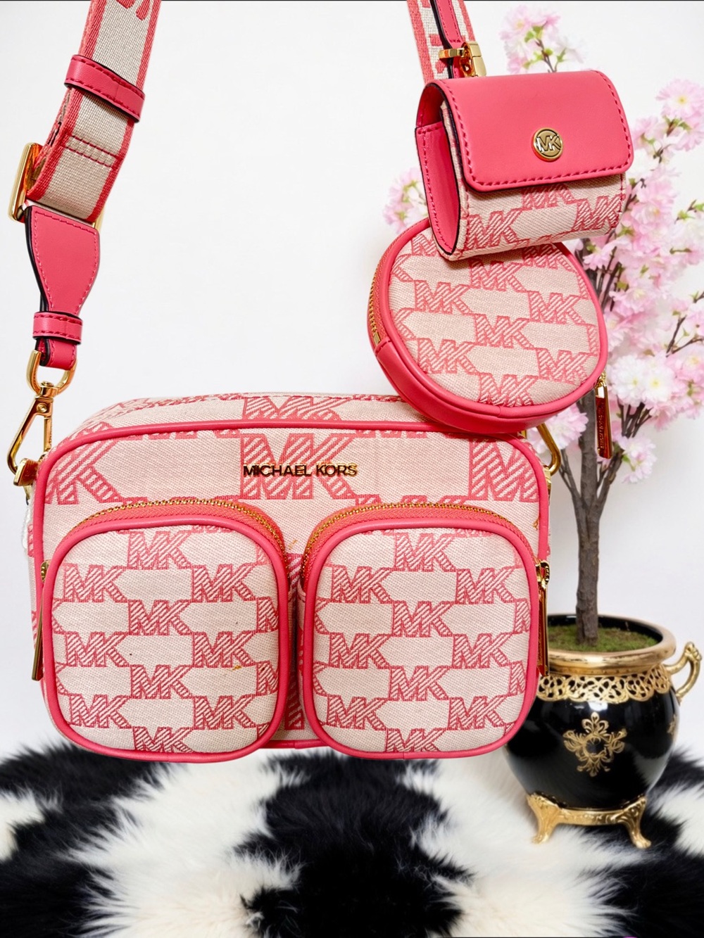 MICHAEL KORS JET SET CROSSBODY NWOT